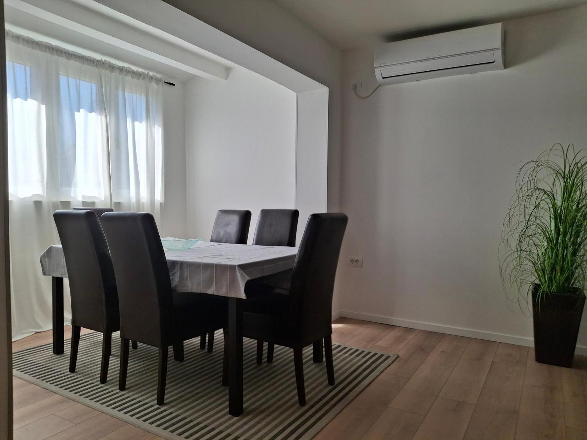 Apartmani Alma Pula Exterior foto